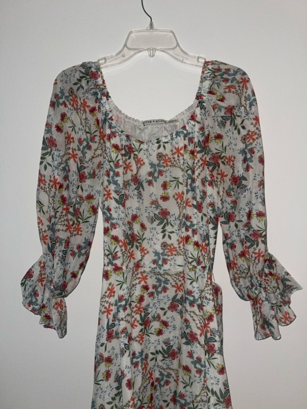 Alice + Olivia White Floral Peasant Dress